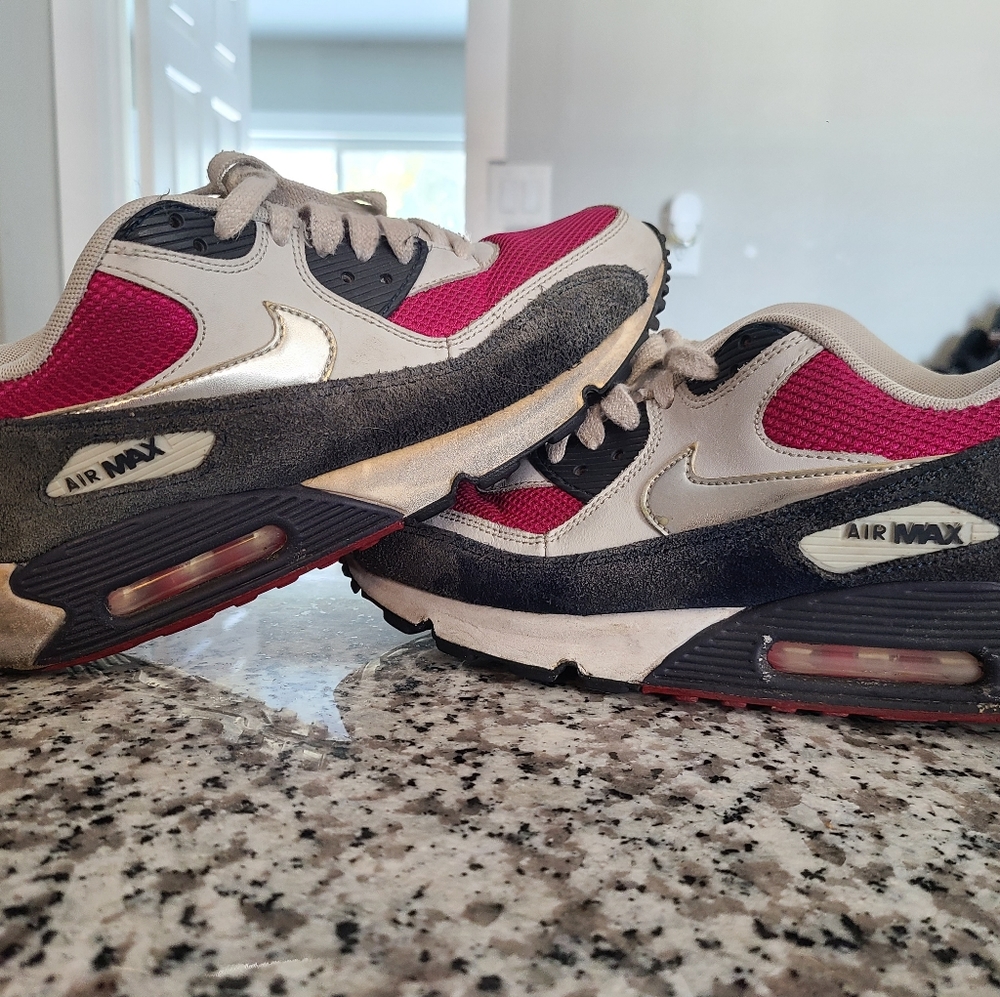 Nike Air Max Size 9